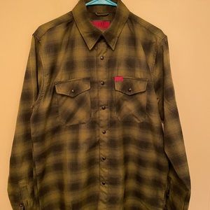 Dixxon Lone Wolf flannel